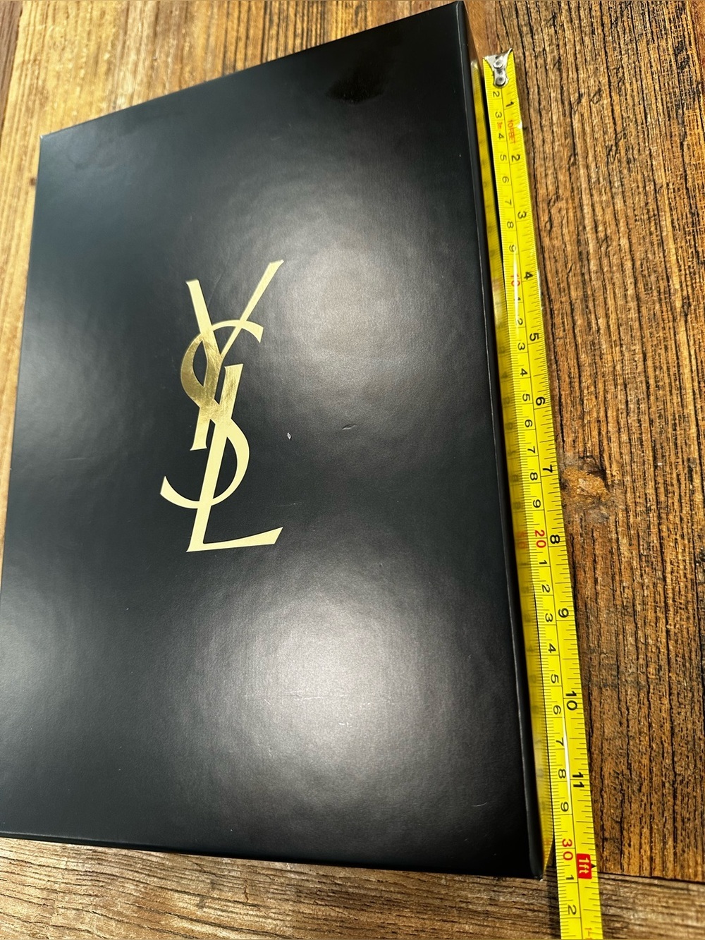 Yves Saint Laurent Black and Gold Beauté Presentation Box - Picture 7 of 11